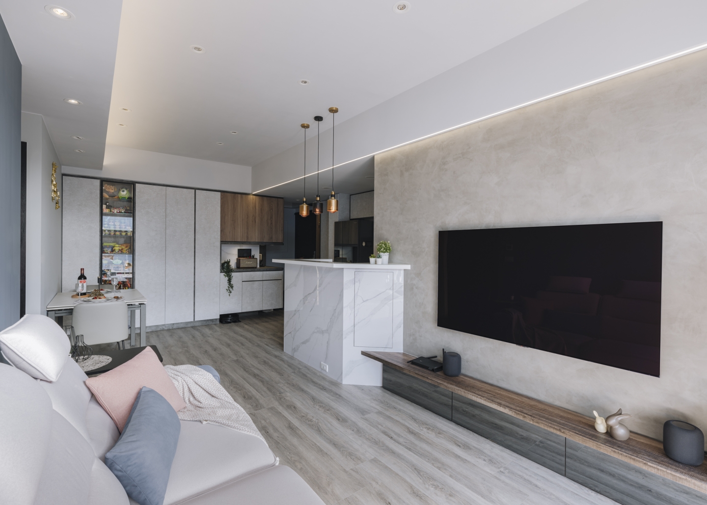 現代機能 沉著清新