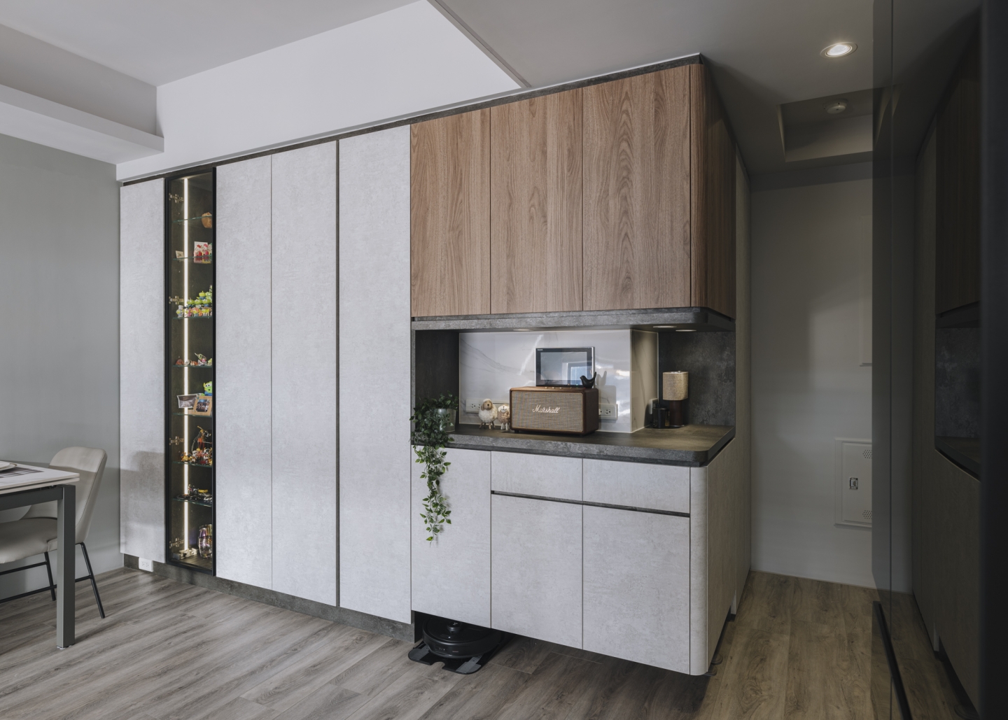 現代機能 沉著清新