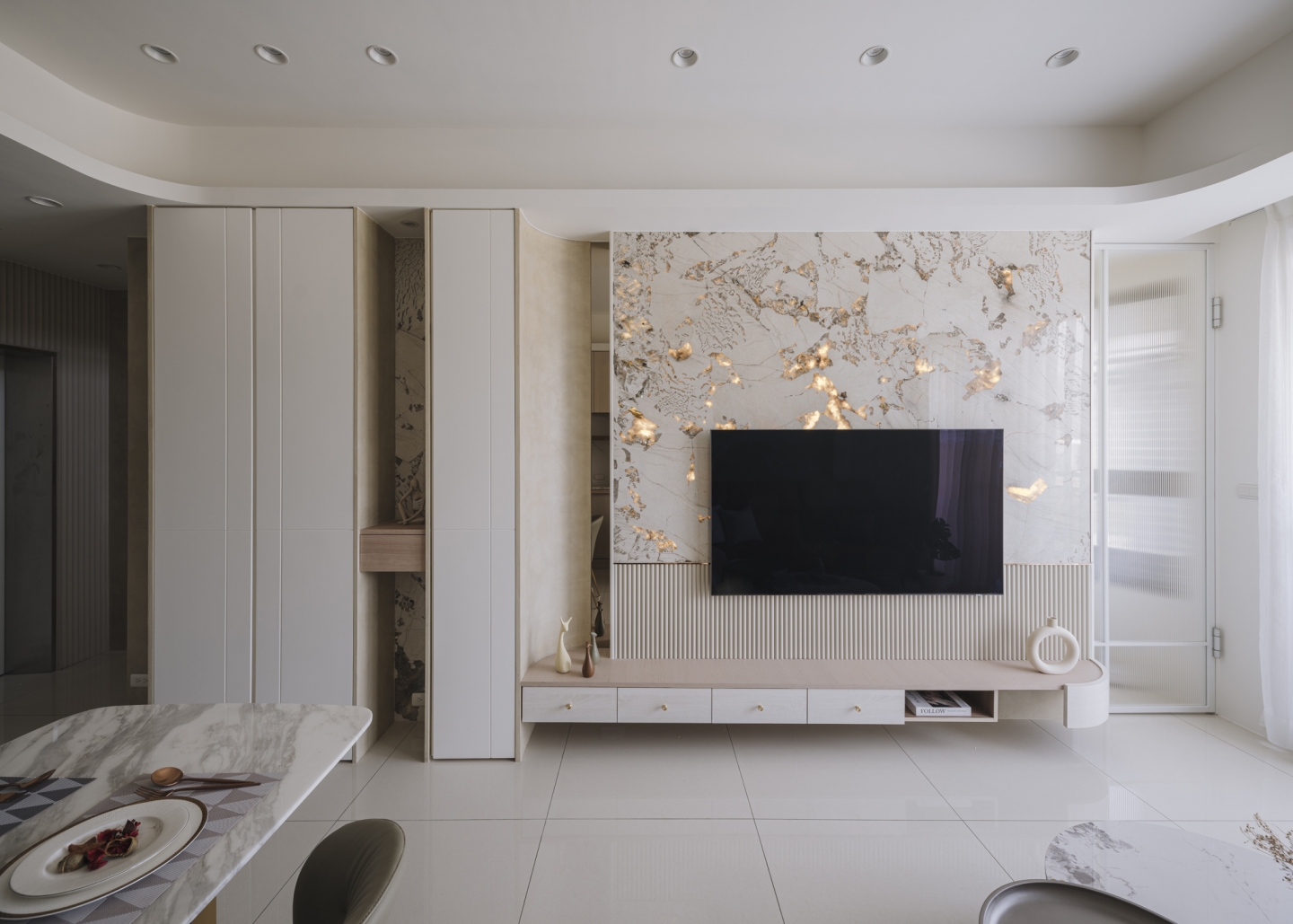 奶金柔光・雅緻居所