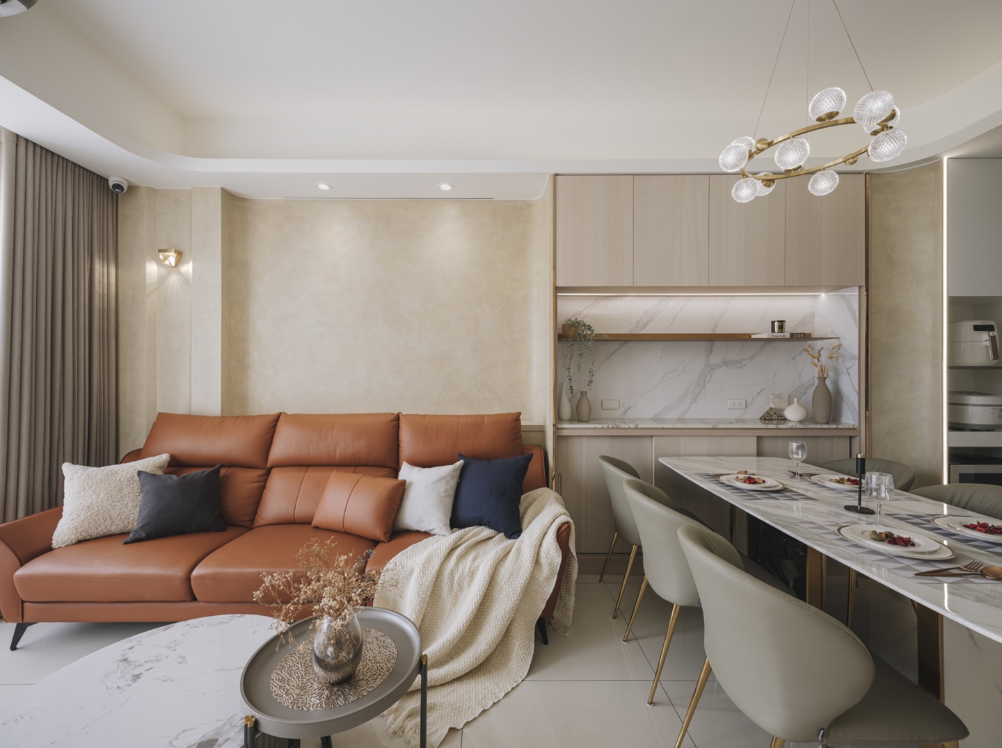 奶金柔光・雅緻居所