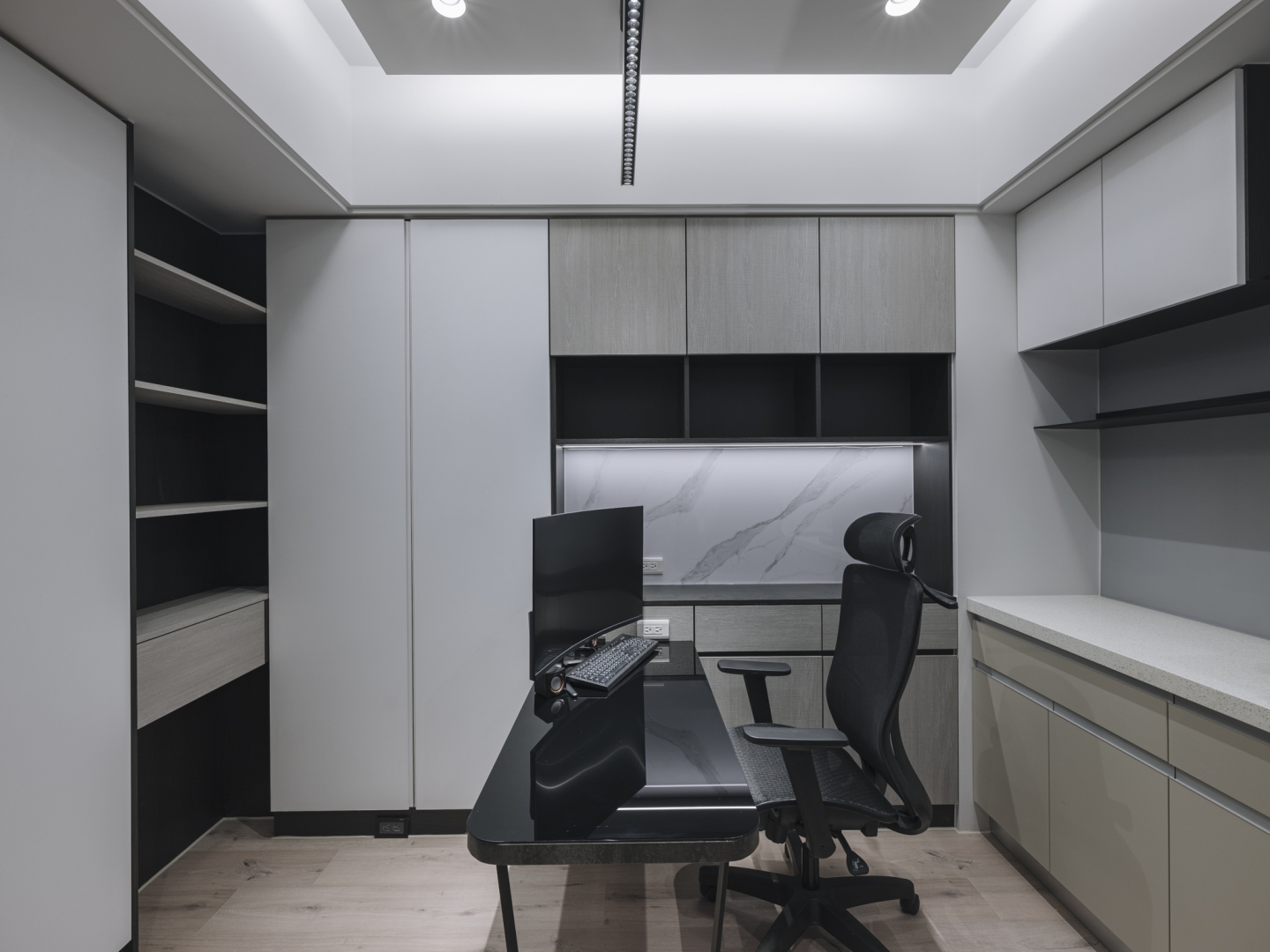 奶金柔光・雅緻居所